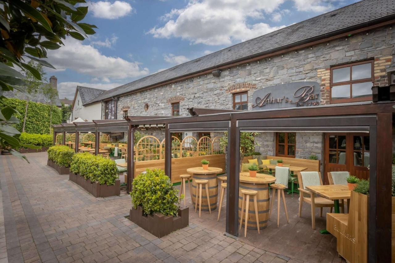 Court Yard Hotel 레익슬립 외부 사진