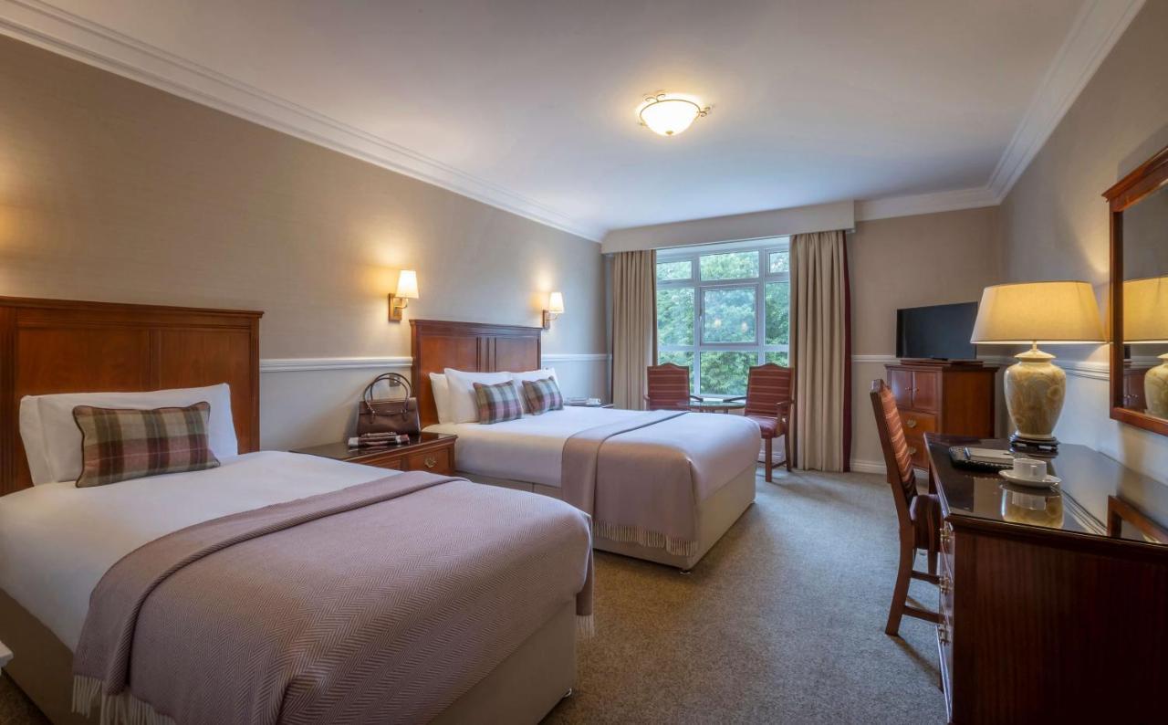 Court Yard Hotel 레익슬립 외부 사진